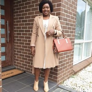 Meet your Posher, Caroline